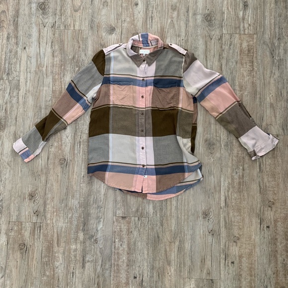 Lucky Brand Tops - Lucky Brand Plaid Button Down Size M